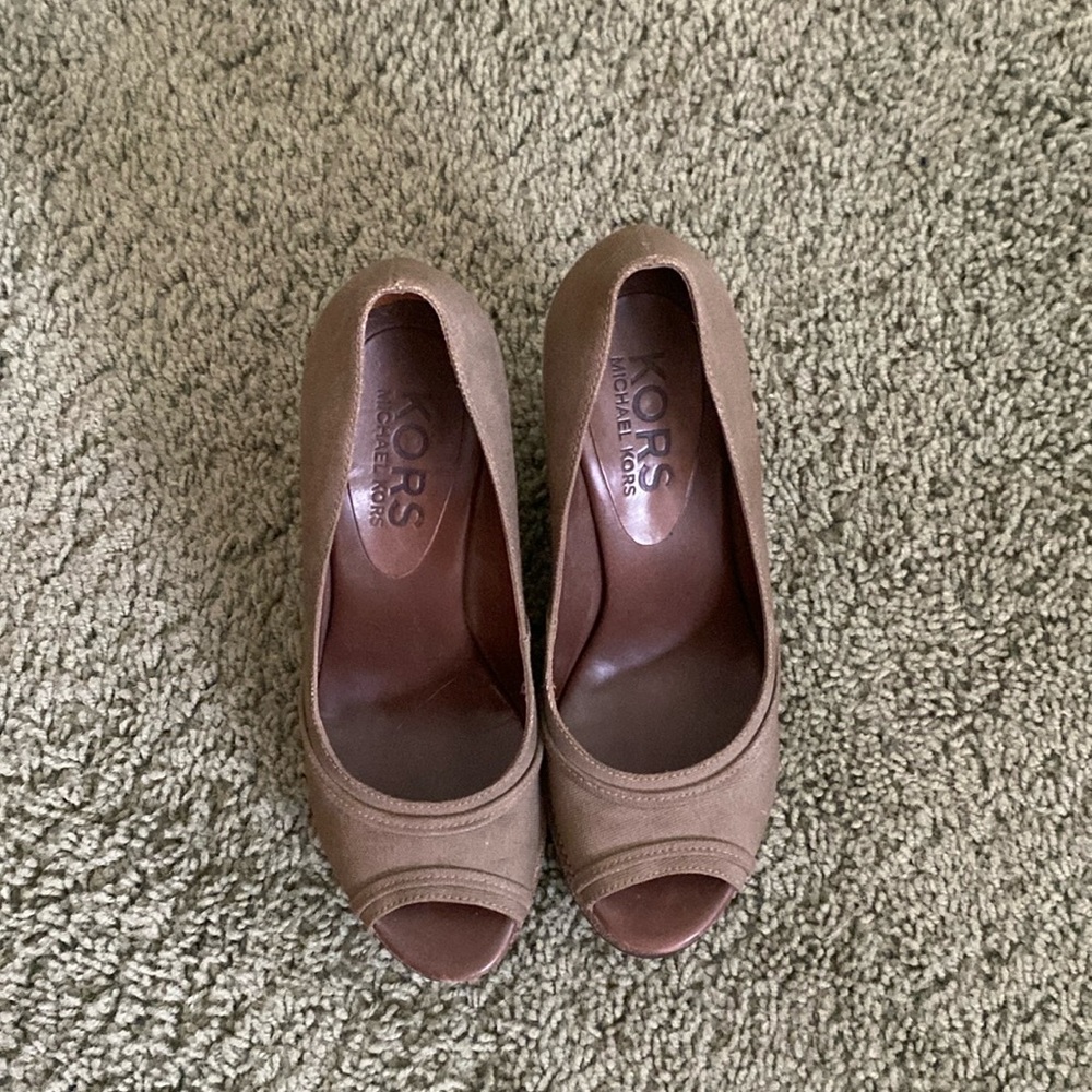 Michael Kors wedges